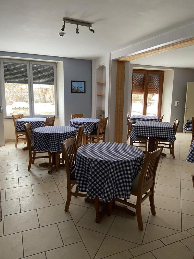 Chez Herve Le Chatelet La Chaux Neuve Exterior foto